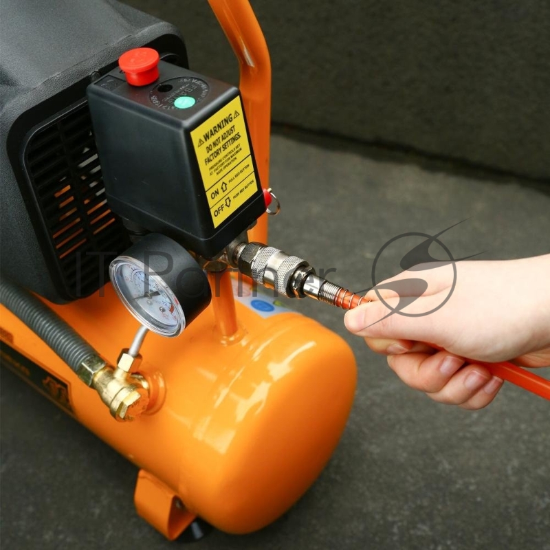 Компрессор поршневой Deko DKAC09 масляный 260л/мин 9л 1000Вт оранжевый/черный