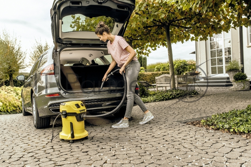 Строительный пылесос Karcher WD 3 P V-17/4/20 1000Вт (уборка: сухая/сбор воды) желтый