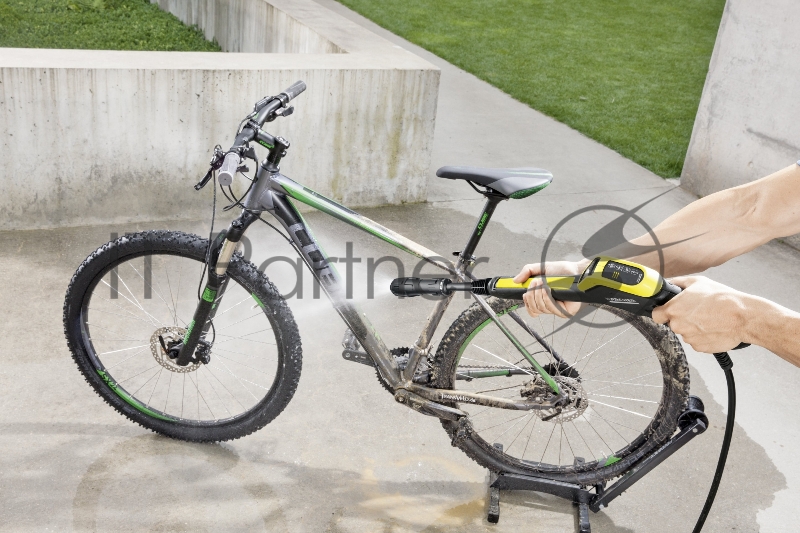 Минимойка Karcher K 5 Power Control *EU 2100Вт (1.324-550.0)