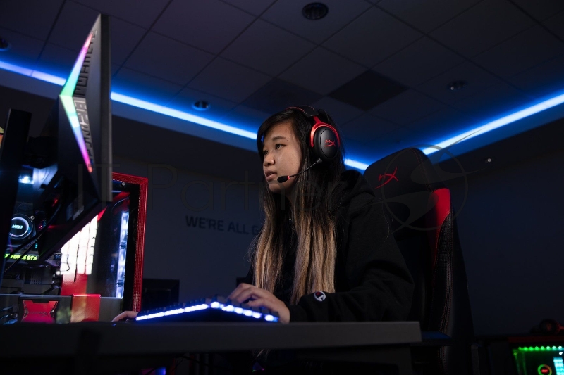 Наушники с микрофоном HyperX Cloud II черный/красный накладные Radio оголовье (4P5K4AA)