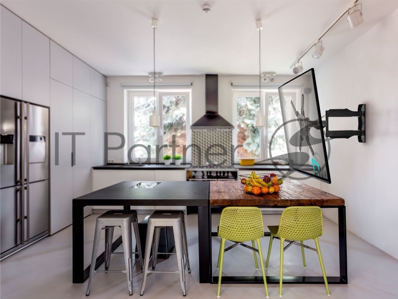 Кронштейн ONKRON M4 BLACK / 32-55 макс. 400*400, 2 колена, наклон -5º+8º, поворот 180º макс, от стены 55-500мм, черный