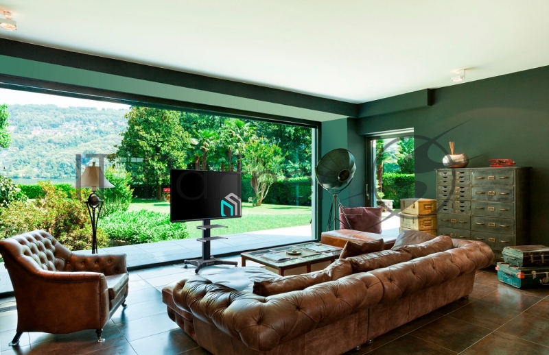 Мобильная стойка ONKRON на 1 ТВ Мобильная стойка ONKRON на 1 ТВ/ 32-55 от 200х200 до 400х600 наклон 0º поворот 0º макс нагр 27,3кг Высота 900-1500мм, кабель-канал, регулировка полки по высоте, колесики с блокировкой, черная