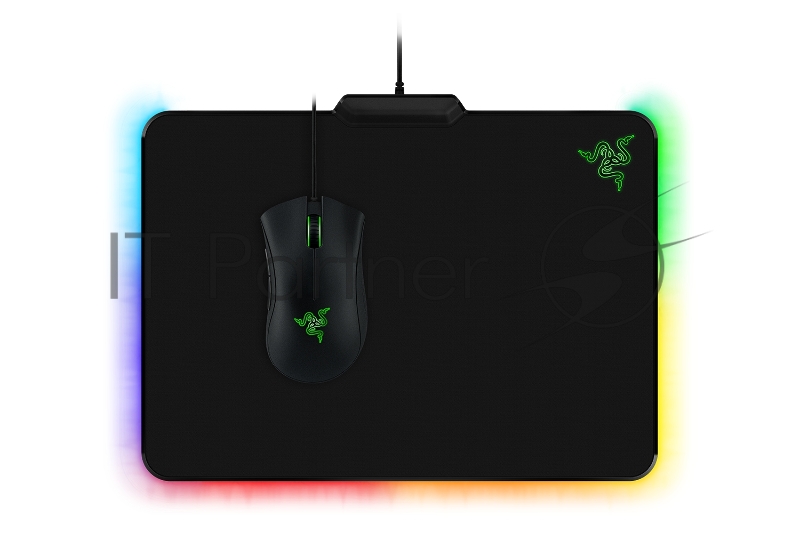Игровой коврик для мыши Razer Firefly V2 Razer Firefly V2 - Hard Surface Mouse Mat with Chroma - FRML Packaging