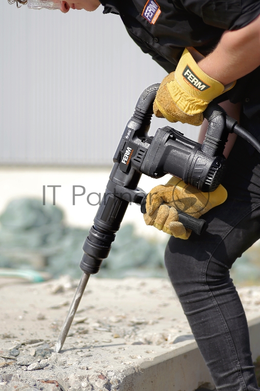 Отбойный молоток и бетонолом FERM HDM1040P SDS-Max/мощность-1200W/энергия удара-14 Дж/вес - 6,2 кг.