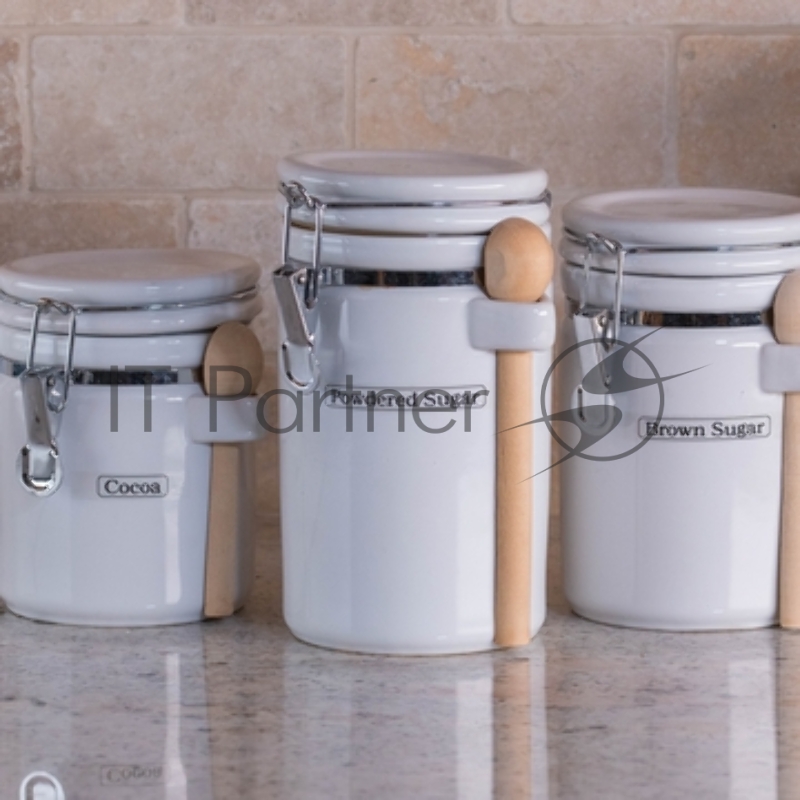 Наклейка ламинированная TZ-E131 (12 мм черн/прозр, аналог TZ-131)