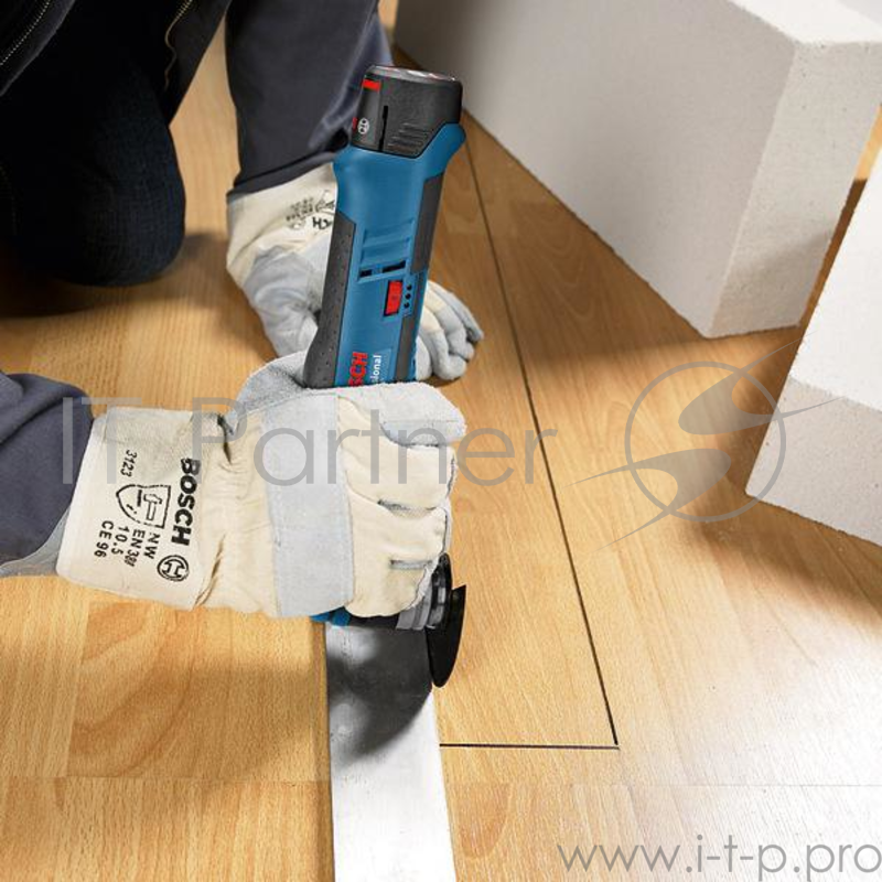 Многофункциональный инструмент Bosch GOP 12V-28 синий