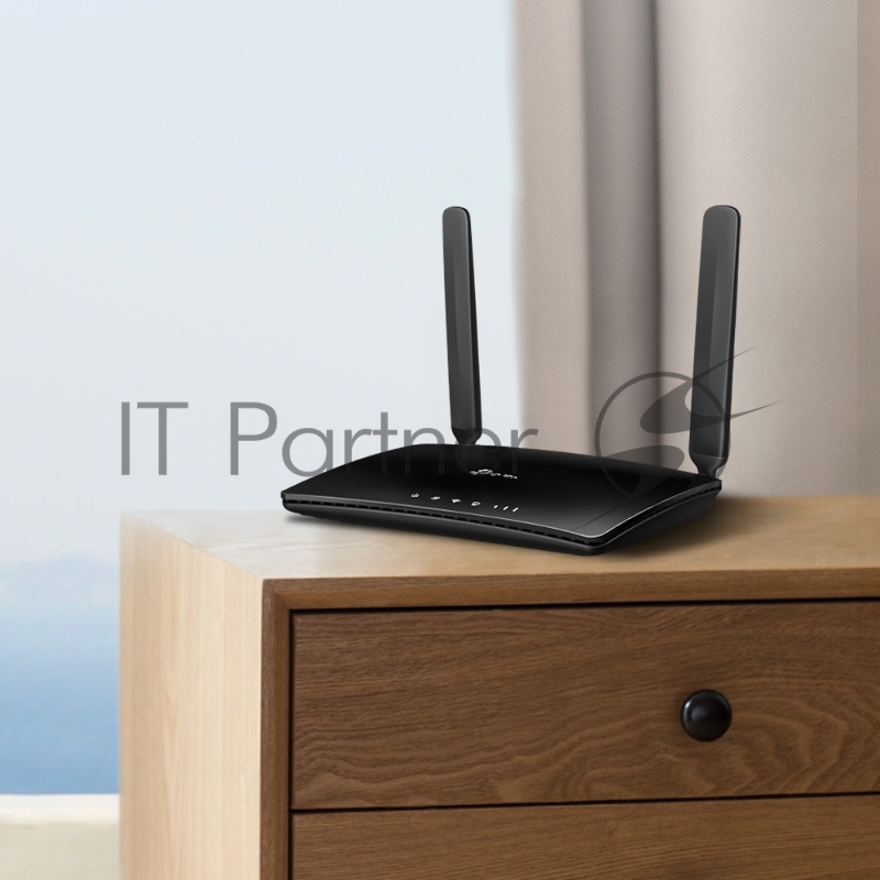 Маршрутизатор 4G LTE Router, internal unlocked 4G/3G Modem, 3 10/100Mbps LAN and 1 10/100Mbps LAN/WAN port, 2 internal Wi-Fi and 2 detachable LTE antennas