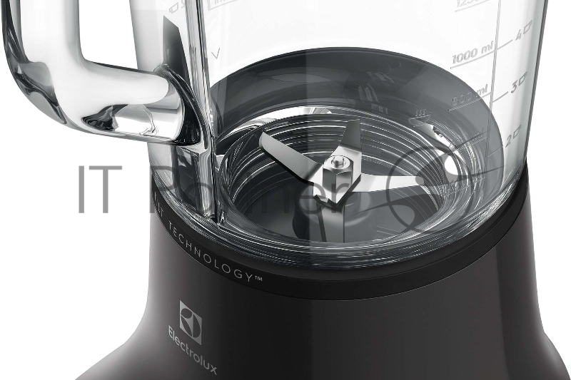 Блендер настольный Electrolux E6TB1-4GB, мощность 700 Вт, авто программы для смузи и колки льда, кнопка импульс, 6 ножей из нержавеющей стали, универсальный измельчитель, кувшин 1.5 л., цвет черный