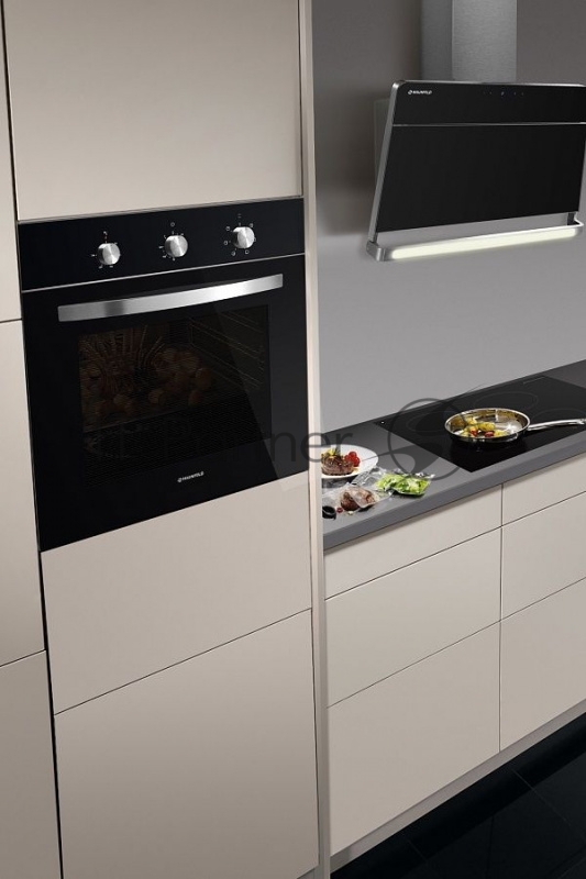 Шкаф духовой электрический MAUNFELD EOEС.586B/ • Тип: электрический 60 см • Тип установки: независимый • Функции: 7 • Объём, л: 58 • Класс энергопотребления: А • Охлаждение: тангенциальное • Таймер: механический • Особенности: внутреннее стекло дверц