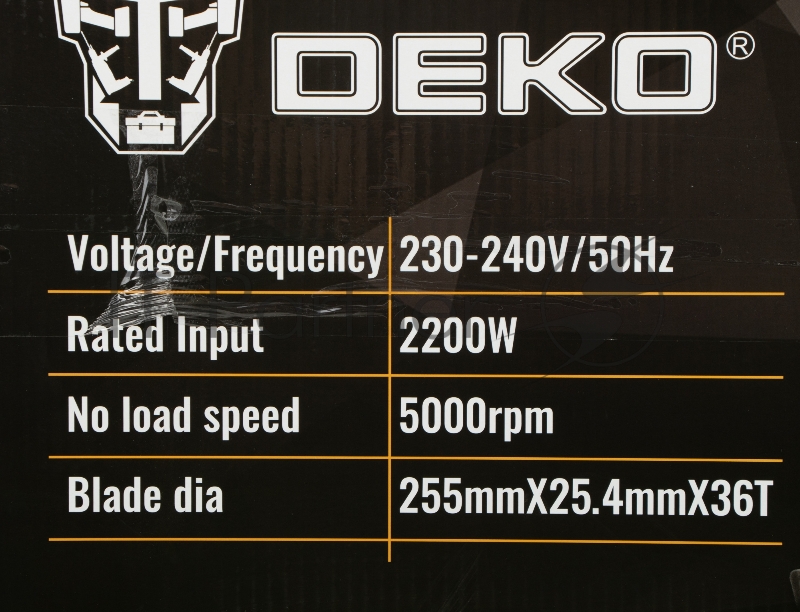 Торцовочная пила Deko DKMS2200-255 Laser 2200Вт 4500об/мин d=255мм