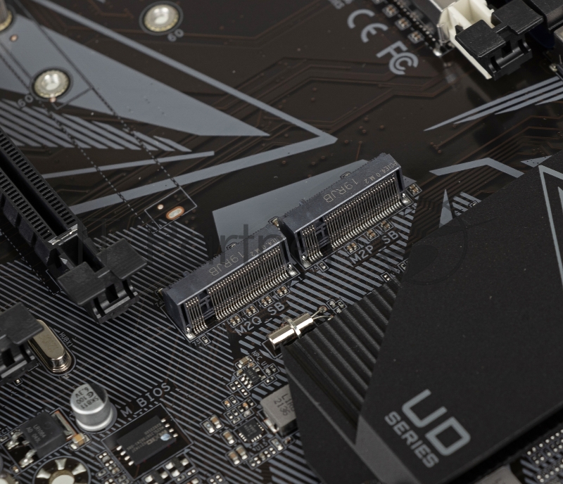 Материнская плата Gigabyte Z690 UD DDR4, Socket 1700, Intel Z690, 4xDDR4-3200, HDMI+DP, 3xPCI-Ex16, 2xPCI-Ex1, 6xSATA3(RAID 0/1/5/10), 3xM.2, 8Ch Audio, 2,5GbLan, (4+4)xUSB2.0, (5+2)xUSB3.2, (1+1)xUSB3.2 Type-C, 1xPS/2, ATX, RTL