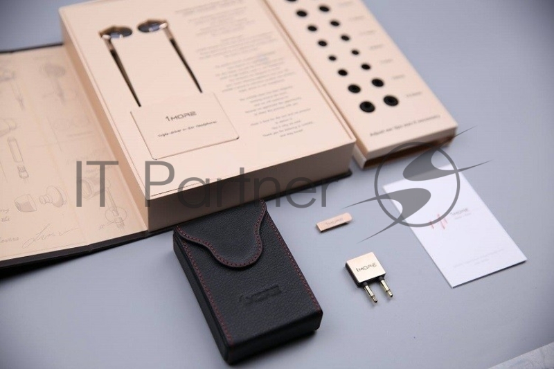 Наушники 1MORE Triple-Driver In-Ear Headphones E1001-Gold