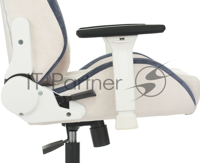 Кресло игровое A4Tech Bloody GC-330 белый крестовина металл