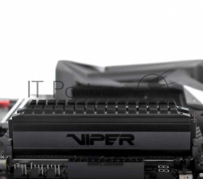 Модуль памяти DDR 4 DIMM 16Gb (8GBx2) PC35200, 4400Mhz, PATRIOT BLACKOUT (PVB416G440C8K) (retail)