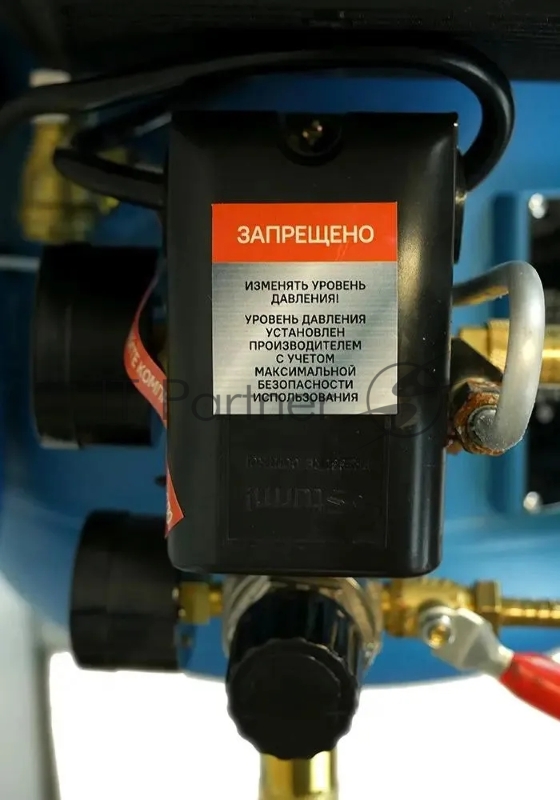 Воздушный компрессор Sturm! AC93150P, 2000 Вт, 50л, 340л/мин, 8бар, 2850об/мин Professional