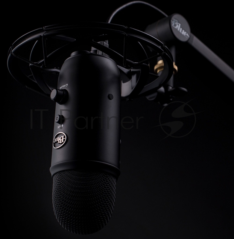 Микрофон проводной Blue Yeticaster Broadcast Bundle черный