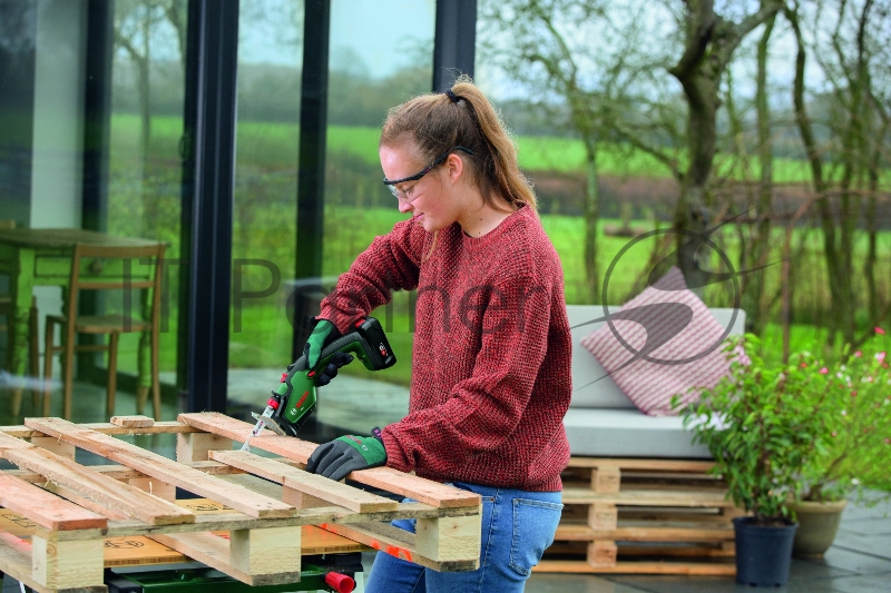 Сабельная пила Bosch KEO 18 LI (без АКБ и ЗУ) аккум. 2300ход/мин