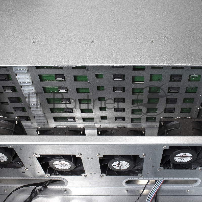 Серверный корпус ExeGate Pro EX293270RUS 4U660-HS24 <RM 19, высота 4U, глубина 660, БП 1100RADS, 24xHotSwap, USB>