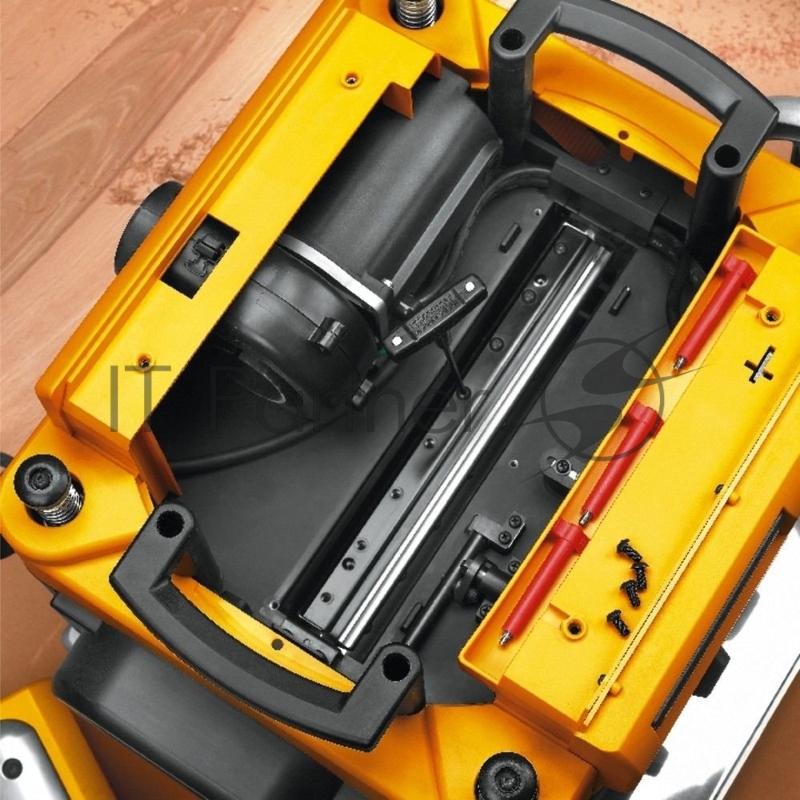 Станок рейсмусовый DeWalt DW735
