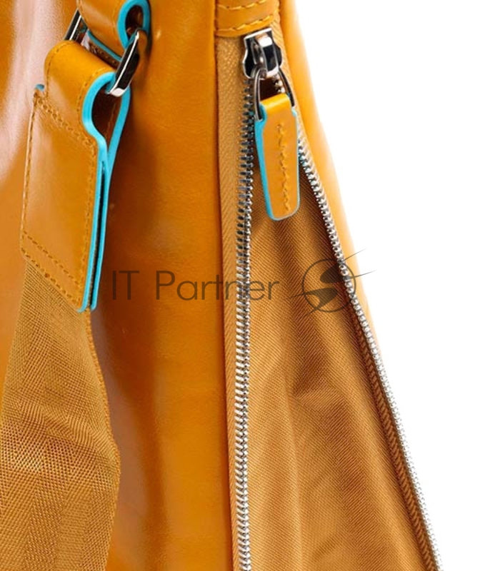 Сумка для ноутбука Piquadro Blue Square CA4021B2/G9 горчичный натур.кожа