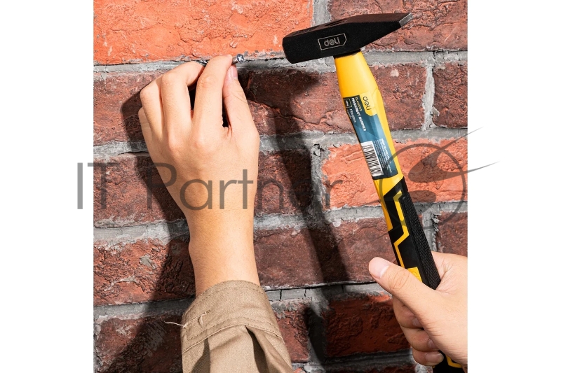 Слесарный молоток Deli DL442003 300 гр Фибергласовая рукоять.