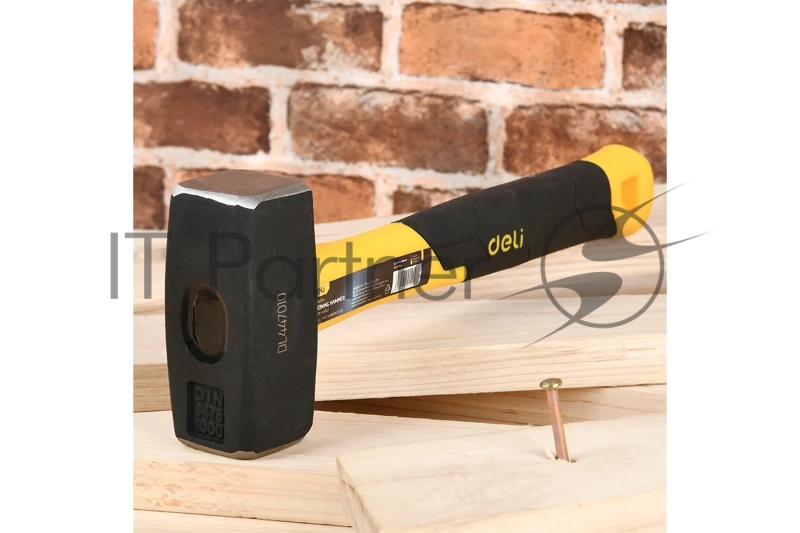 Кувалда Deli DL447010 1000 гр Фибергласовая рукоять.