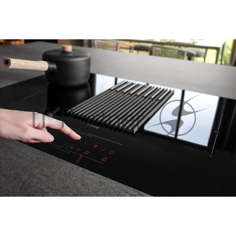 Встраиваемая индукционная панели ELICA NIKOLATESLA LIBRA BL/A/83-PRF0147744A