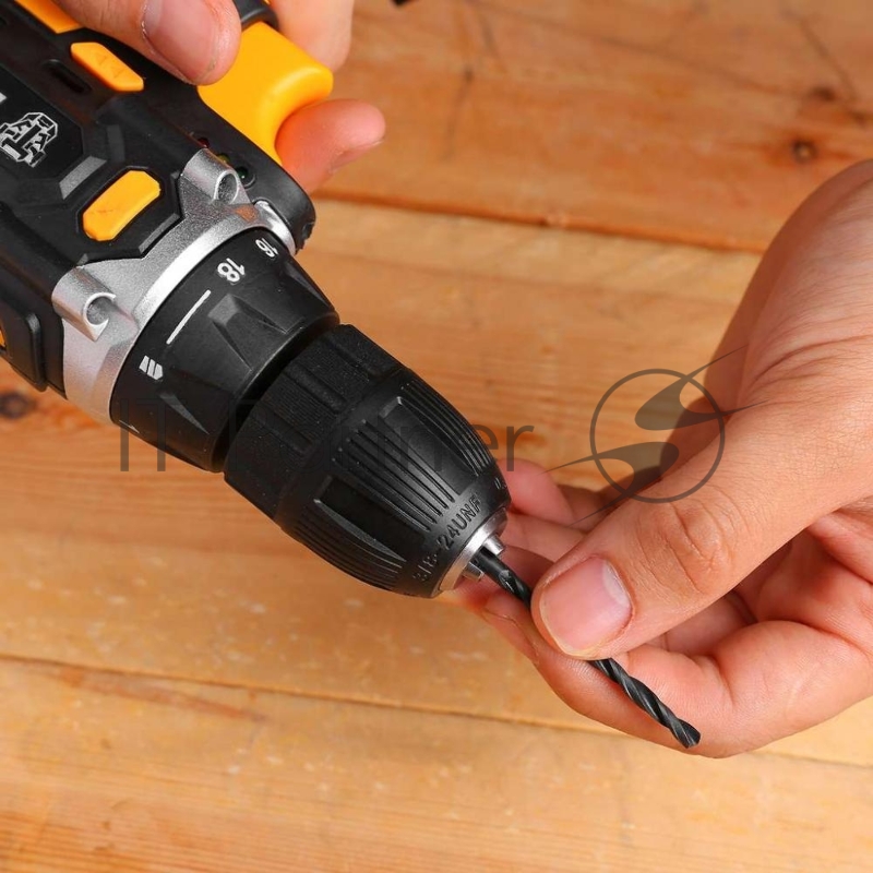 Дрель-шуруповерт Deko DKCD12FU-Li Advanced аккум. патрон:быстрозажимной (063-4131)