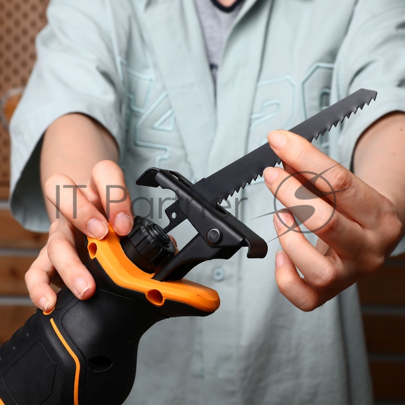 Сабельная пила Deko DKRS20 2*2.0Ah аккум. 2800ход/мин