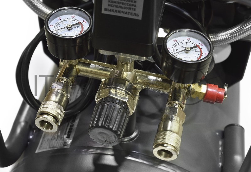 Компрессор поршневой Парма БМ K-3000/50БМ масляный 474л/мин 50л 3000Вт серый/черный