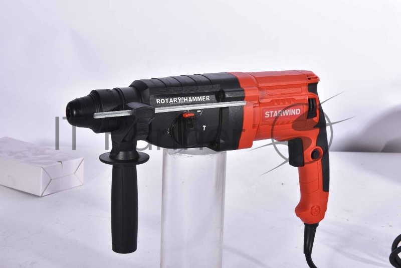 Перфоратор Starwind RHS-800 патрон:SDS-plus уд.:3Дж 800Вт (кейс в комплекте)