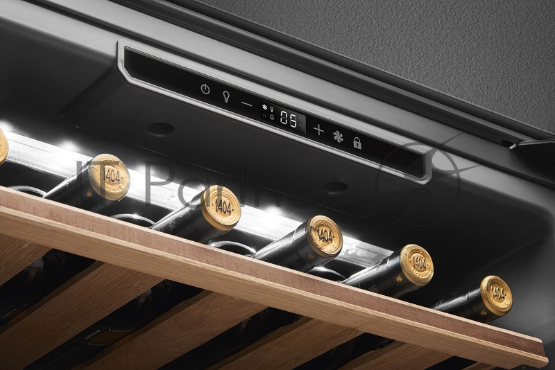 Винные шкафы SMEG/ Linea, Холодильный шкаф для вина встраиваемый, 60 см, высота 45 см, петли справа, серебристое стекло