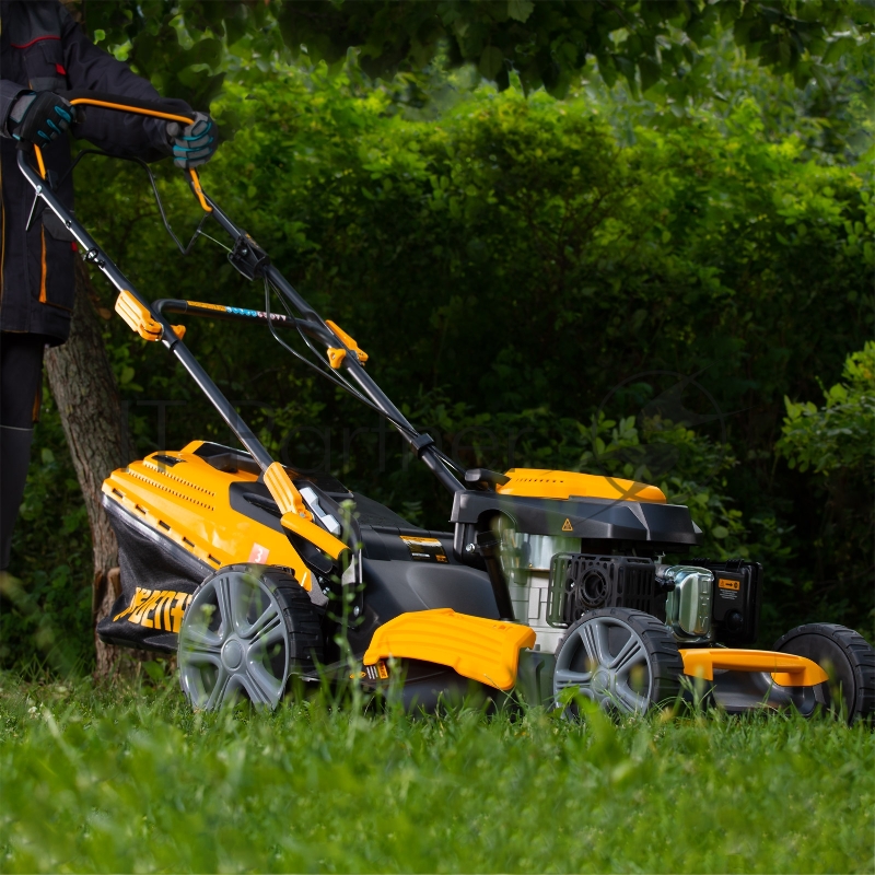 Газонокосилка бензиновая GLD-520SP, 196 куб.см., шир. 52 см,привод,7 уров.,травосб. 60 л// Denzel