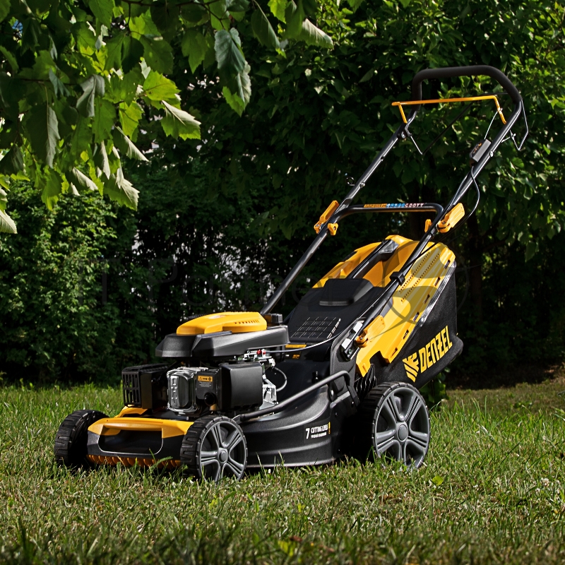 Газонокосилка бензиновая GLD-520SP, 196 куб.см., шир. 52 см,привод,7 уров.,травосб. 60 л// Denzel