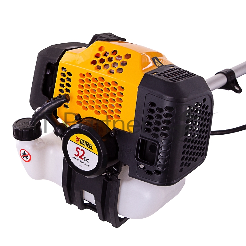 Триммер бензиновый DGT-520, 52см3, 3 л.с., неразъемная штанга, состоит из 2 частей// Denzel