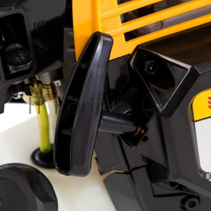 Триммер бензиновый DR-33, 33 см3, неразъемная штанга, состоит из 2 частей// Denzel