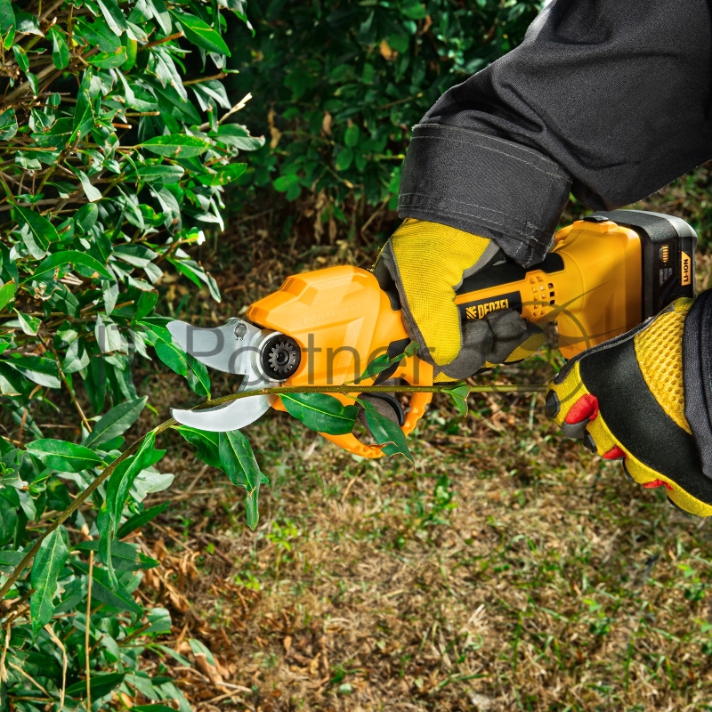 Секатор аккумуляторный CP-30, 18В Li-Ion// Denzel