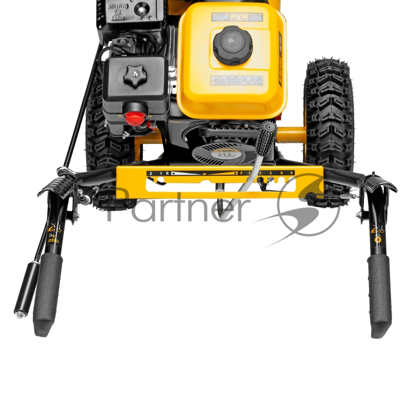 Бензиновая снегоуборочная машина SB 560, 212cc, ручной старт// Denzel