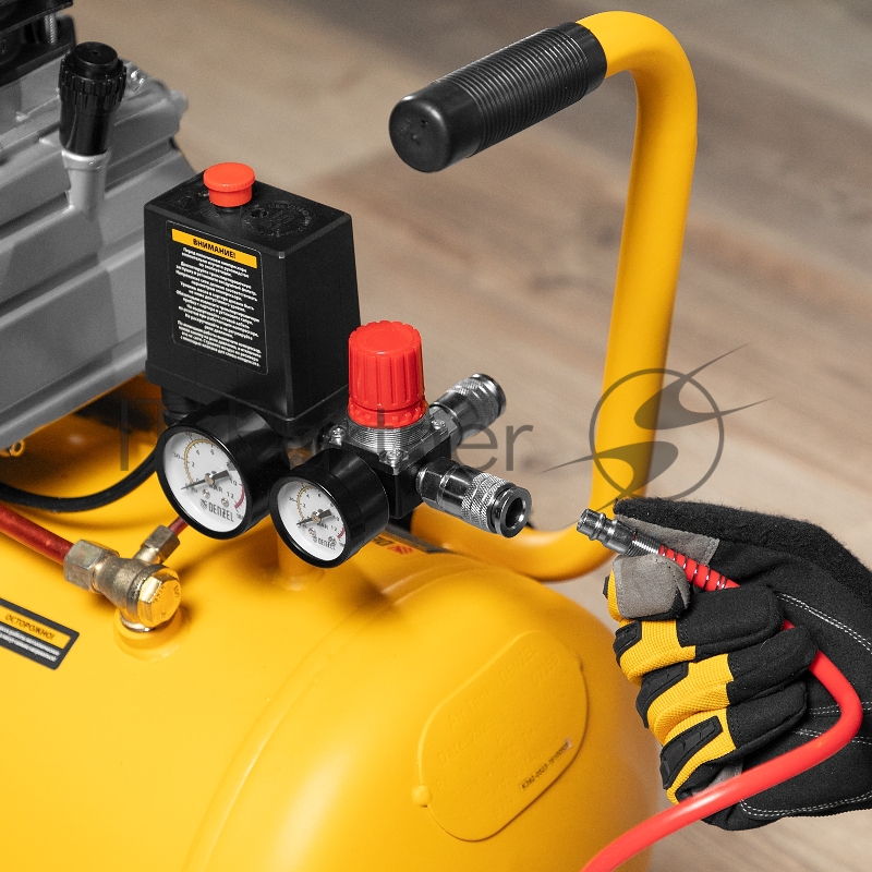 Компрессор воздушный прям. привод DC1500/50, 1,5 кВт, 50 литров, 220 л/мин// Denzel