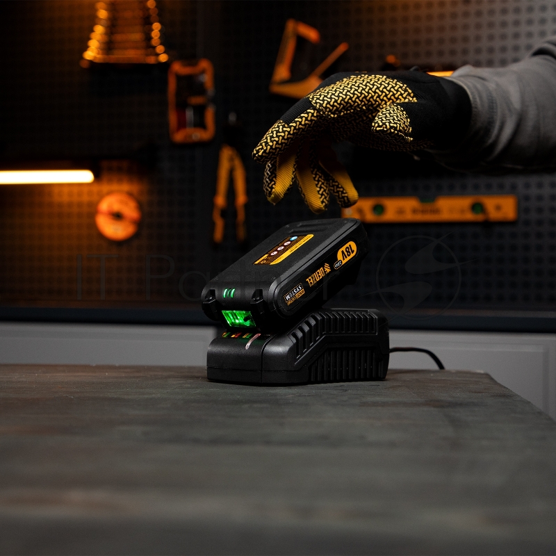 Устройство зарядное для аккумуляторов IBC-18-2.3, Li-Ion, 18 В, 2,3 А // Denzel