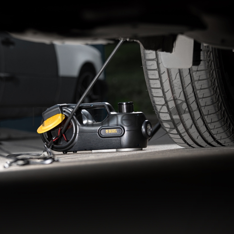 Домкрат электрогидравлический «3 в 1» (1,5 т), 12В, с гайковертом электрическим, в наборе// Denzel