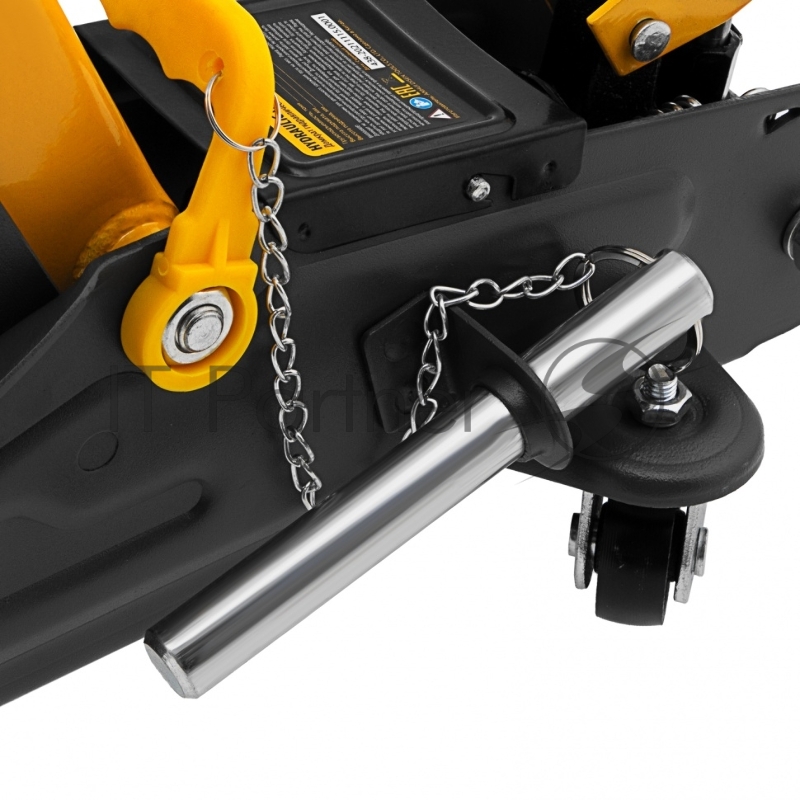 Домкрат гидравлический подкатной с фиксатором, 2 т, 130-330 мм, в кейсе// Denzel