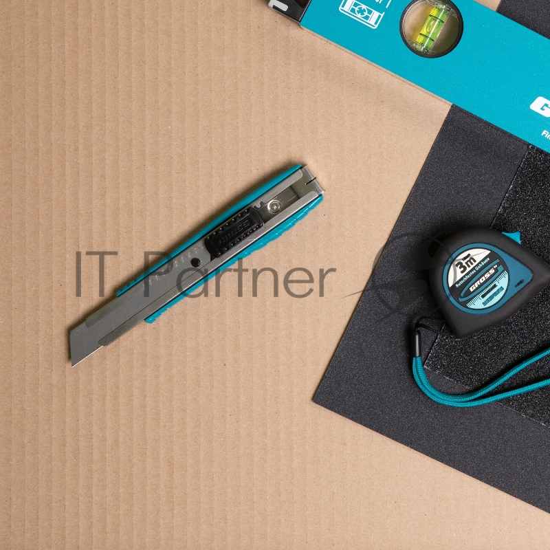 Нож 160 мм, метал.корпус, выдв. сегм. лезвие 18 мм (SK-5), метал. напр-щая, клипса для ремня// Gross