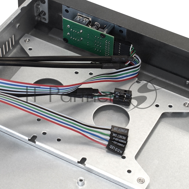 Серверный корпус ExeGate Pro EX287749RUS 1U390-01 <RM 19, высота 1U, глубина 390, БП F400AS, USB>