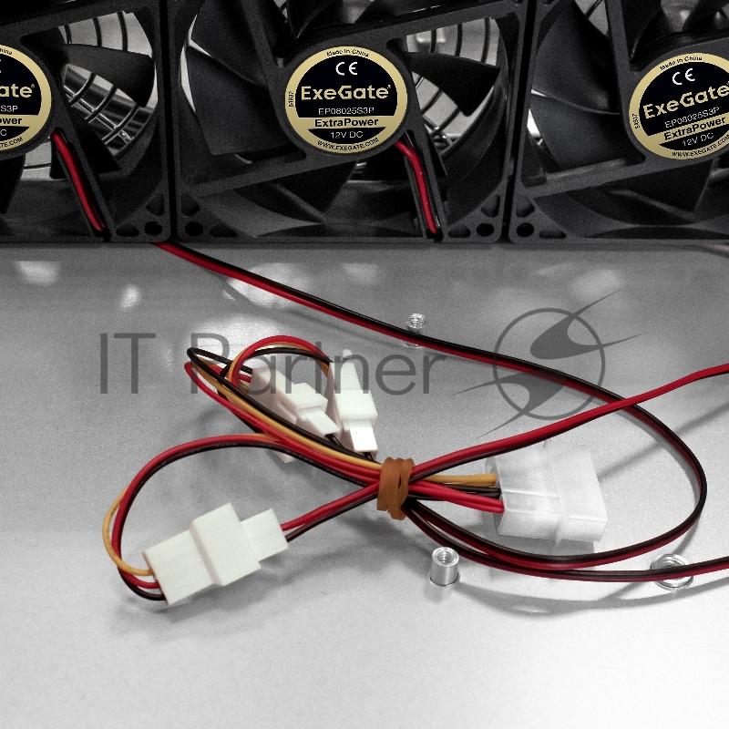 Серверный корпус ExeGate Pro 2U660-HS06 <RM 19, высота 2U, глубина 660, БП 1000ADS, 6xHotSwap, USB>