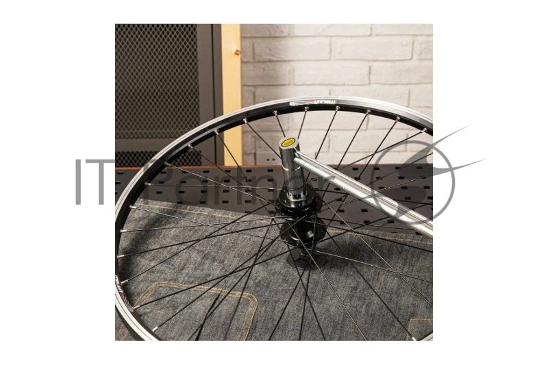 Динамометрический ключ Deli DL300 0-300Нм, 1/2, длина 480мм, головка Cr-V, противоскользящая рукоятка