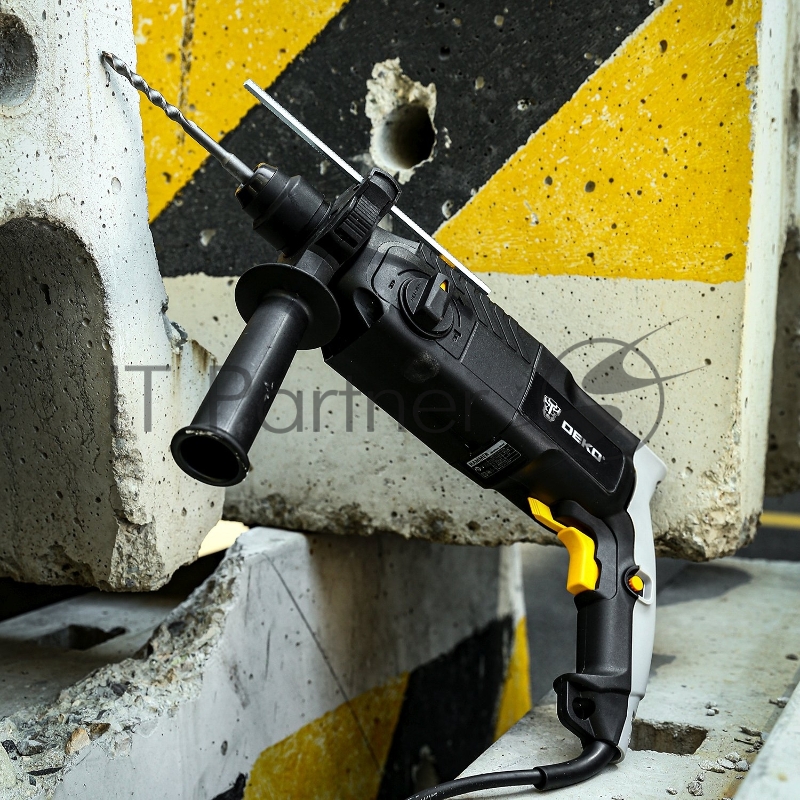 Перфоратор Deko DKH850W патрон:SDS-plus уд.:3Дж 850Вт (кейс в комплекте)