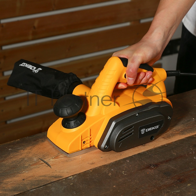 Рубанок Deko DKEP1100W 1100Вт 110мм 15000об/мин