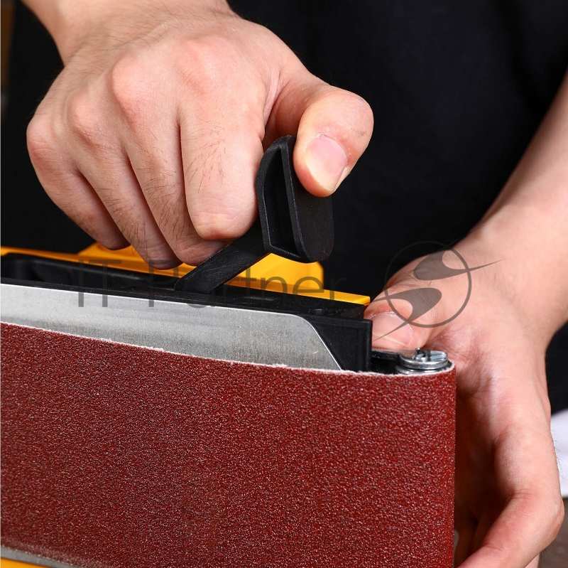 Ленточная шлифовальная машина Deko DKBS1300 1300Вт (ширина ленты 75мм)