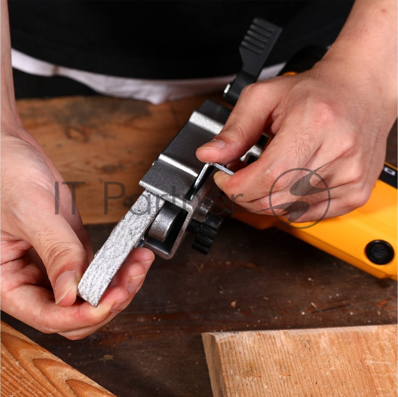 Ленточная шлифовальная машина Deko DKBS500 500Вт (ширина ленты 75мм)